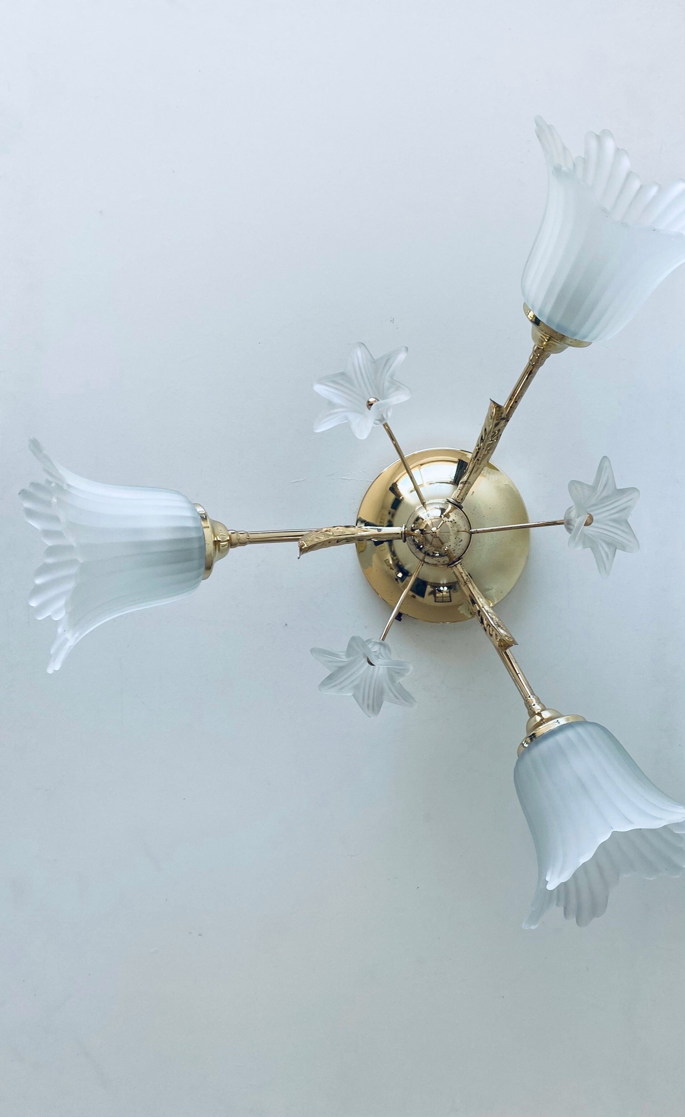 Ceiling lamp art deco flowers three fires