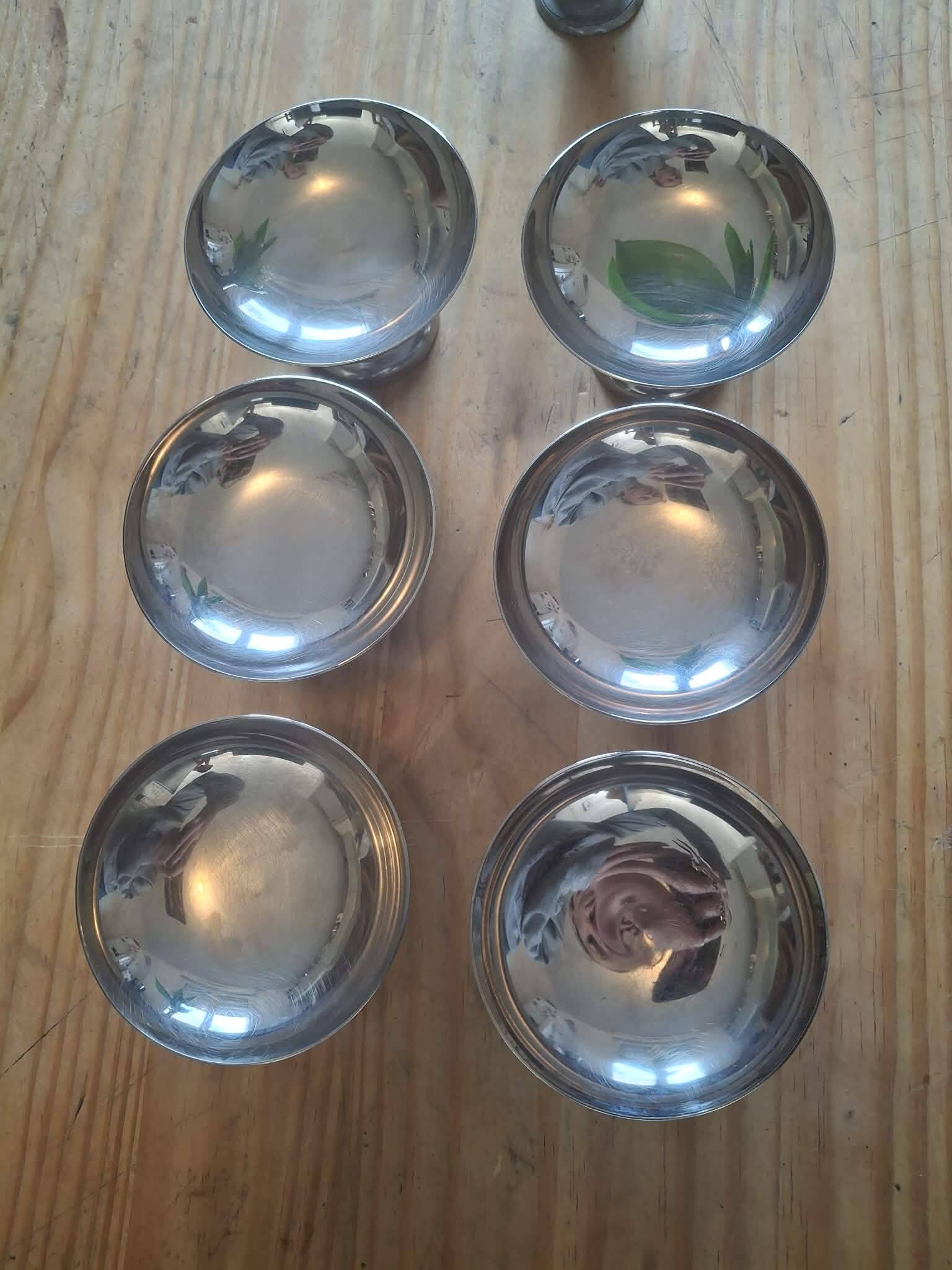Set of 6 stainless steel ice cream bowls 18-10