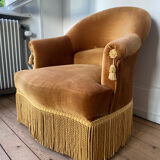 Toad armchair in golden velvet