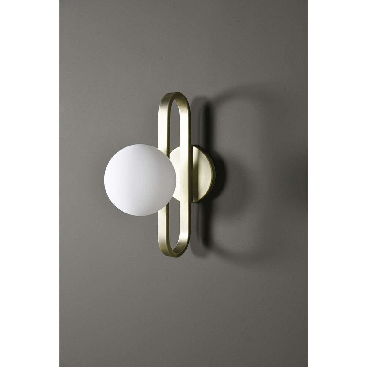 Cime wall lamp Eno Studio