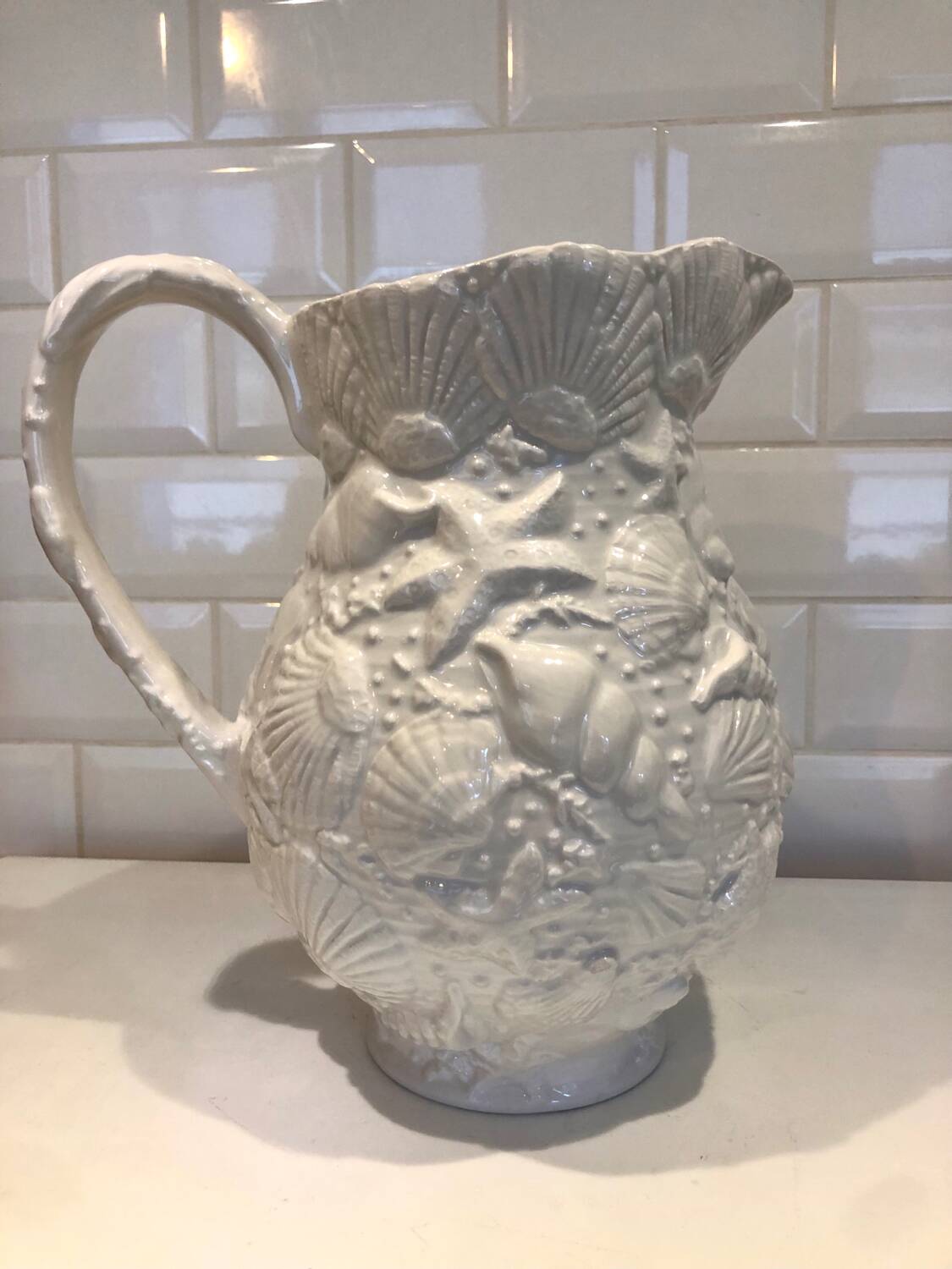 Large “shell” slip carafe