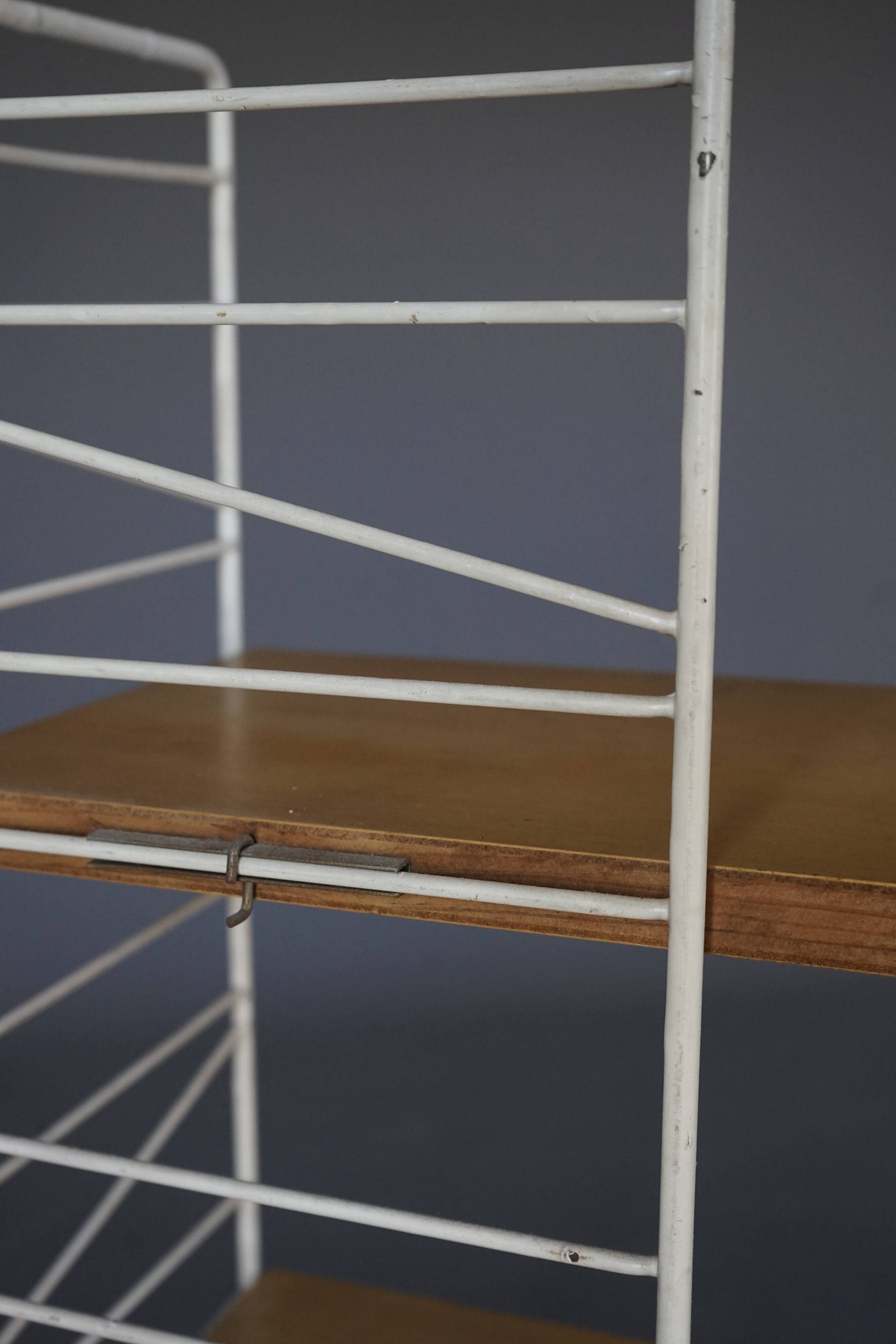 Bibliothèque suédoise à étagères par Kasje & Nils Nisse Strinning pour String, années 1950