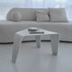 Table d'appoint en aluminium brossé sculptural, design contemporain minimaliste