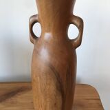 Vase pique-fleurs en bois d'olivier.