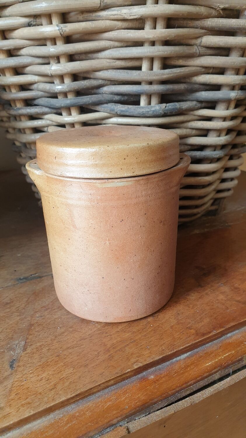 Vintage stoneware pot