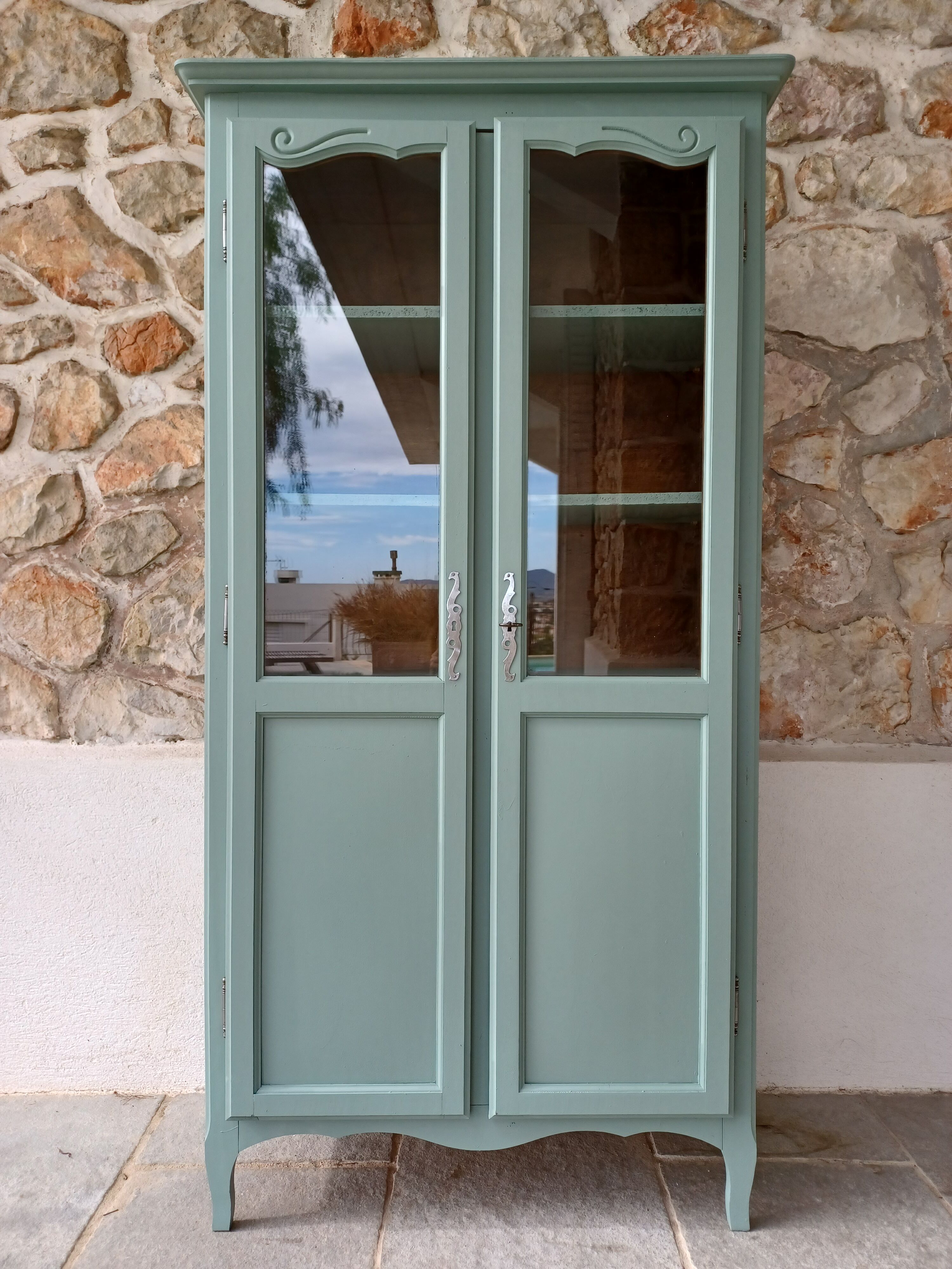 Parisian glazed wardrobe