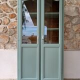 Armoire parisienne vitrée