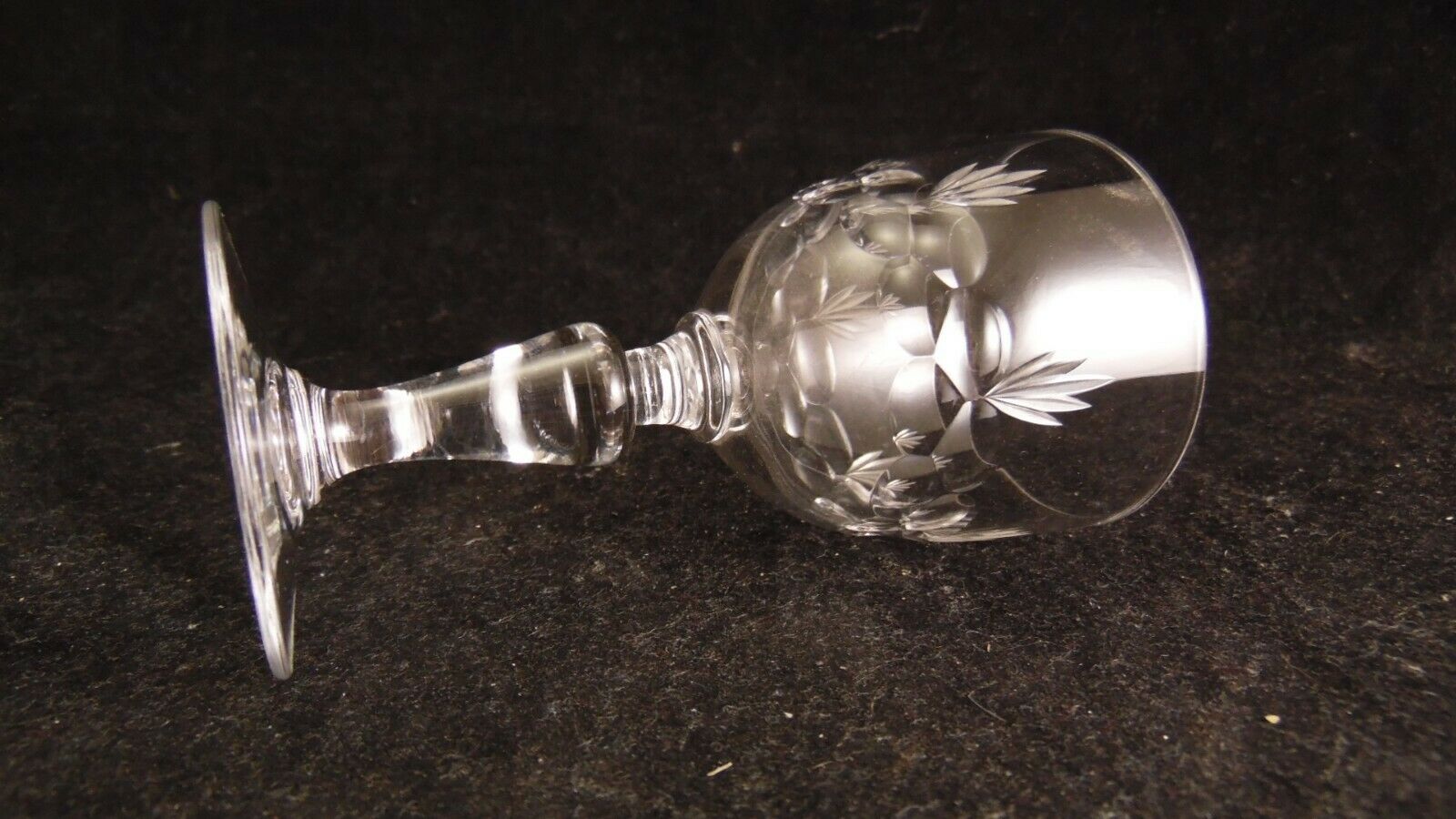 Service of 10 Baccarat crystal port glasses form 9538 size 10742
