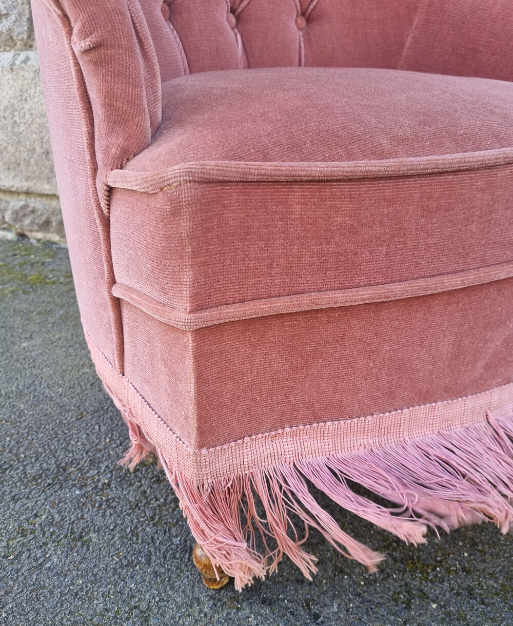 Old pink toad armchair, vintage, 40s / 50s
