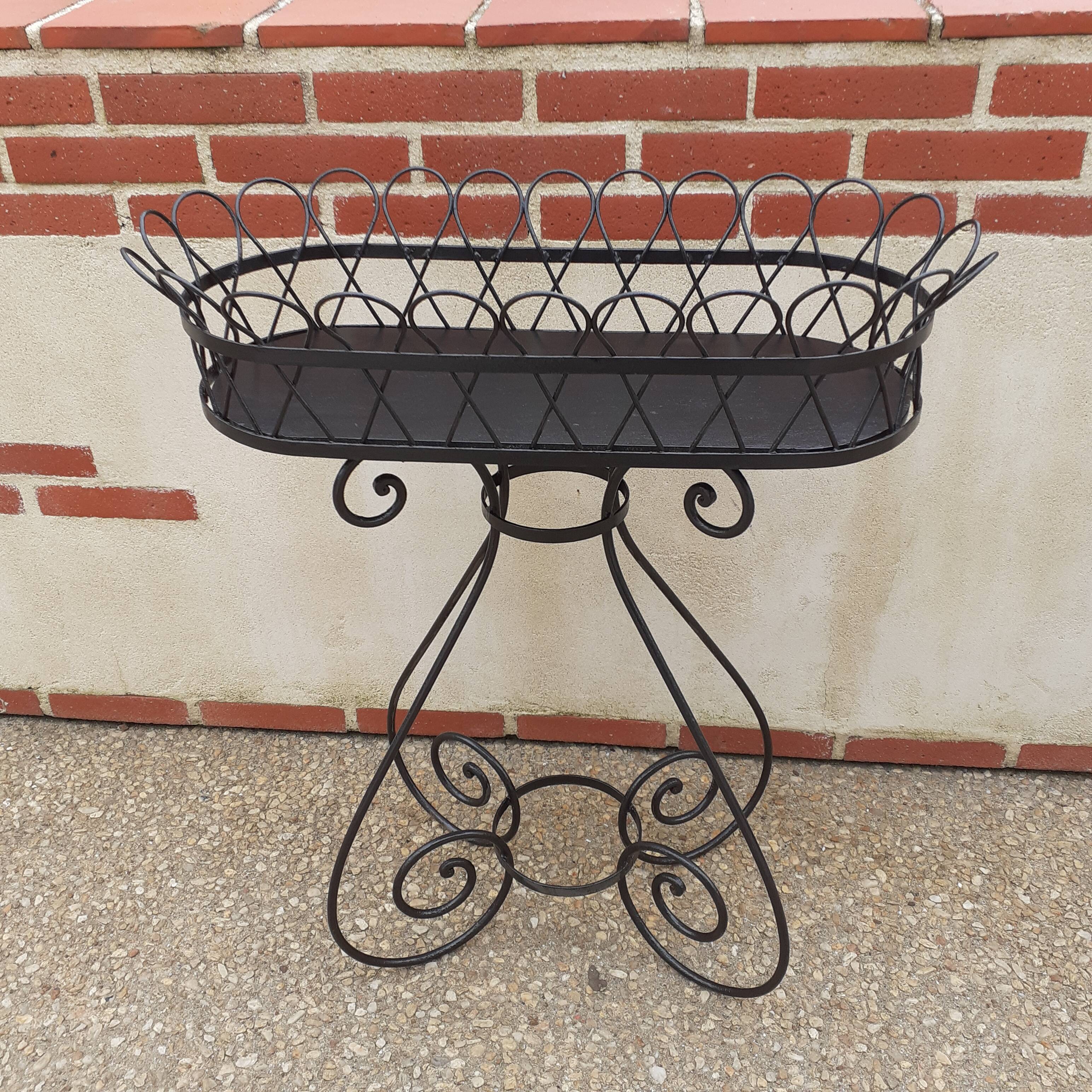 Wrought iron planter
