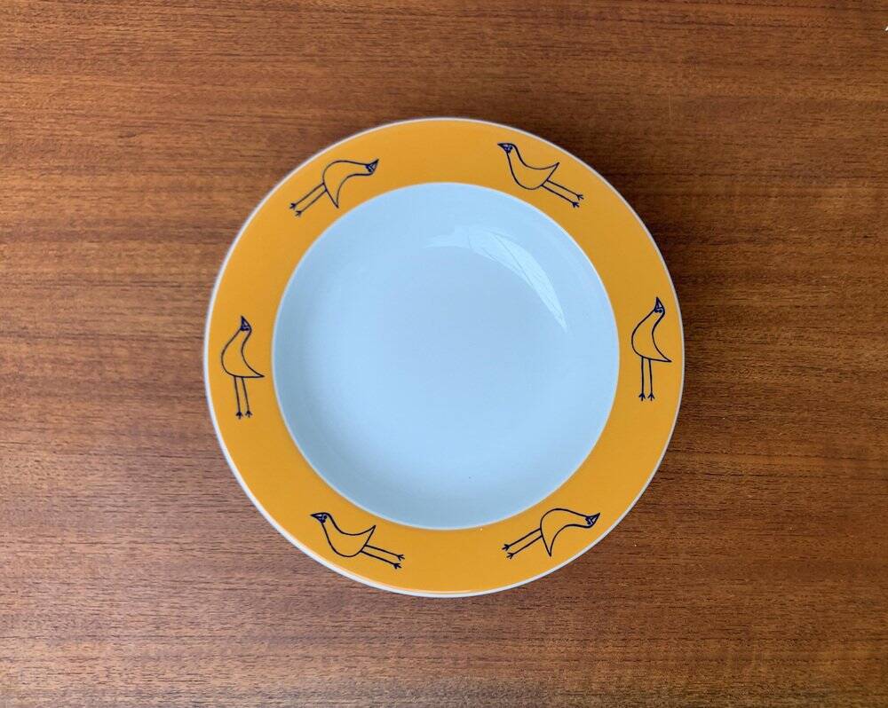 Postmodern German series of flying objects, soup plates by David Palterer and Sieger Design for Arzberg, 1990s, set of 7.