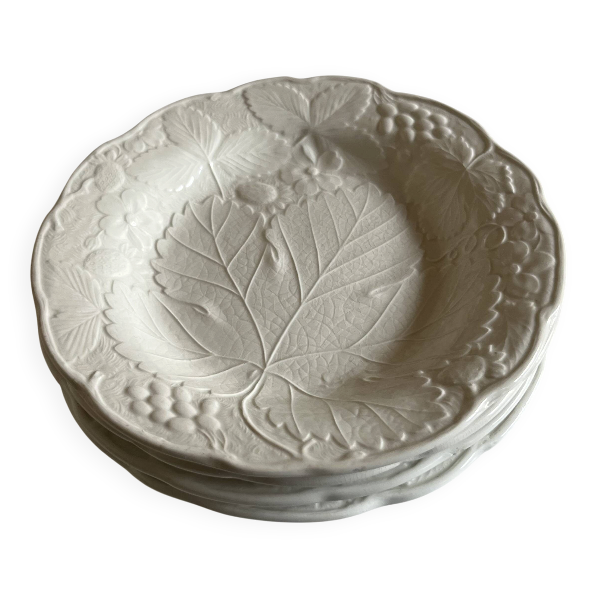 Set of 5 English earthenware plates by Burleigh Davenport with raised leaf design.