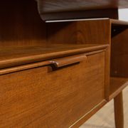 Bureau indépendant en teck modèle 75 de Omann Jun, Danemark, années 1950.