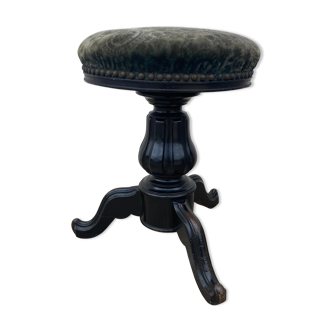 Napoleon III piano stool