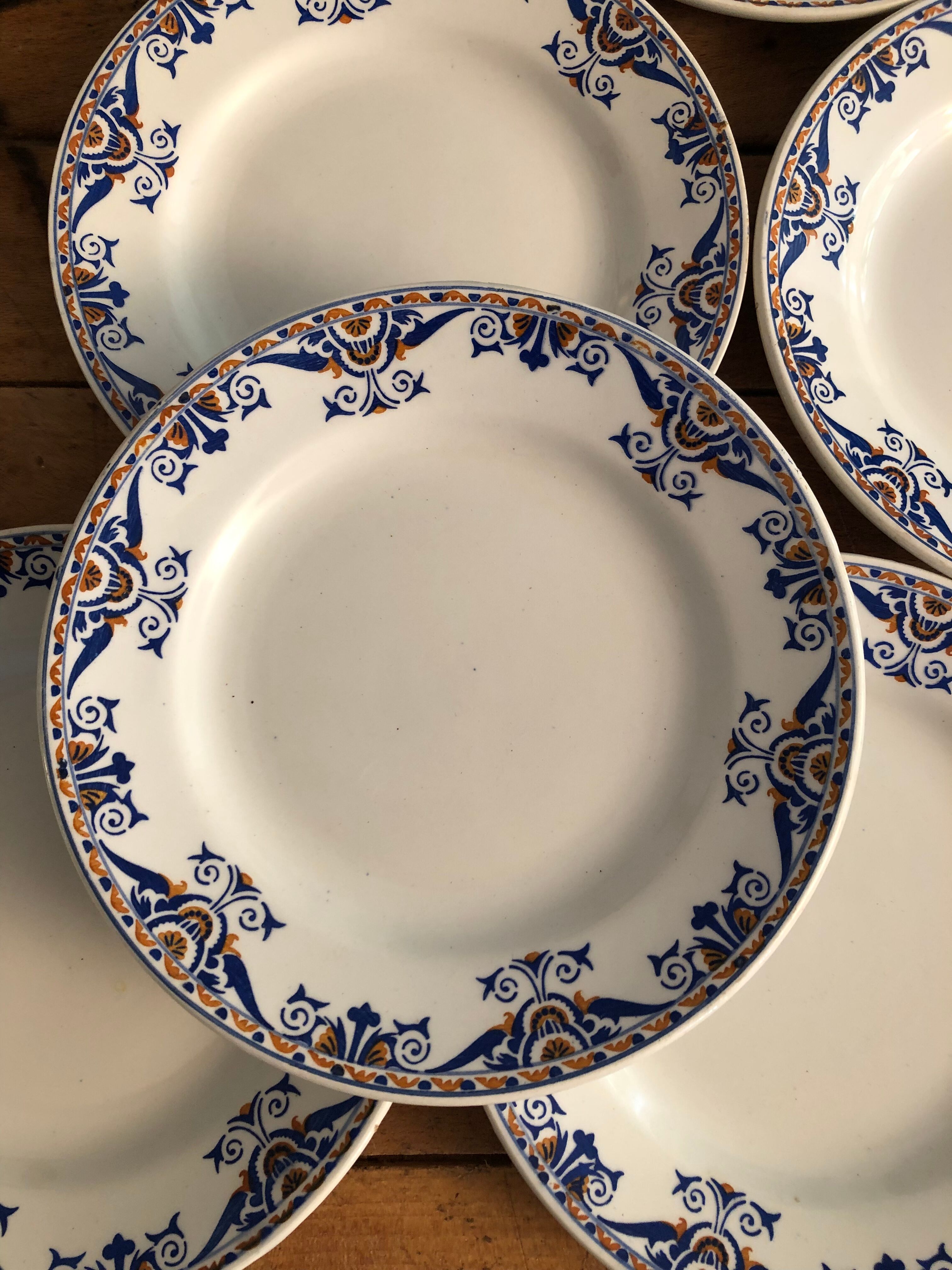 Service 6 plates vintage earthenware