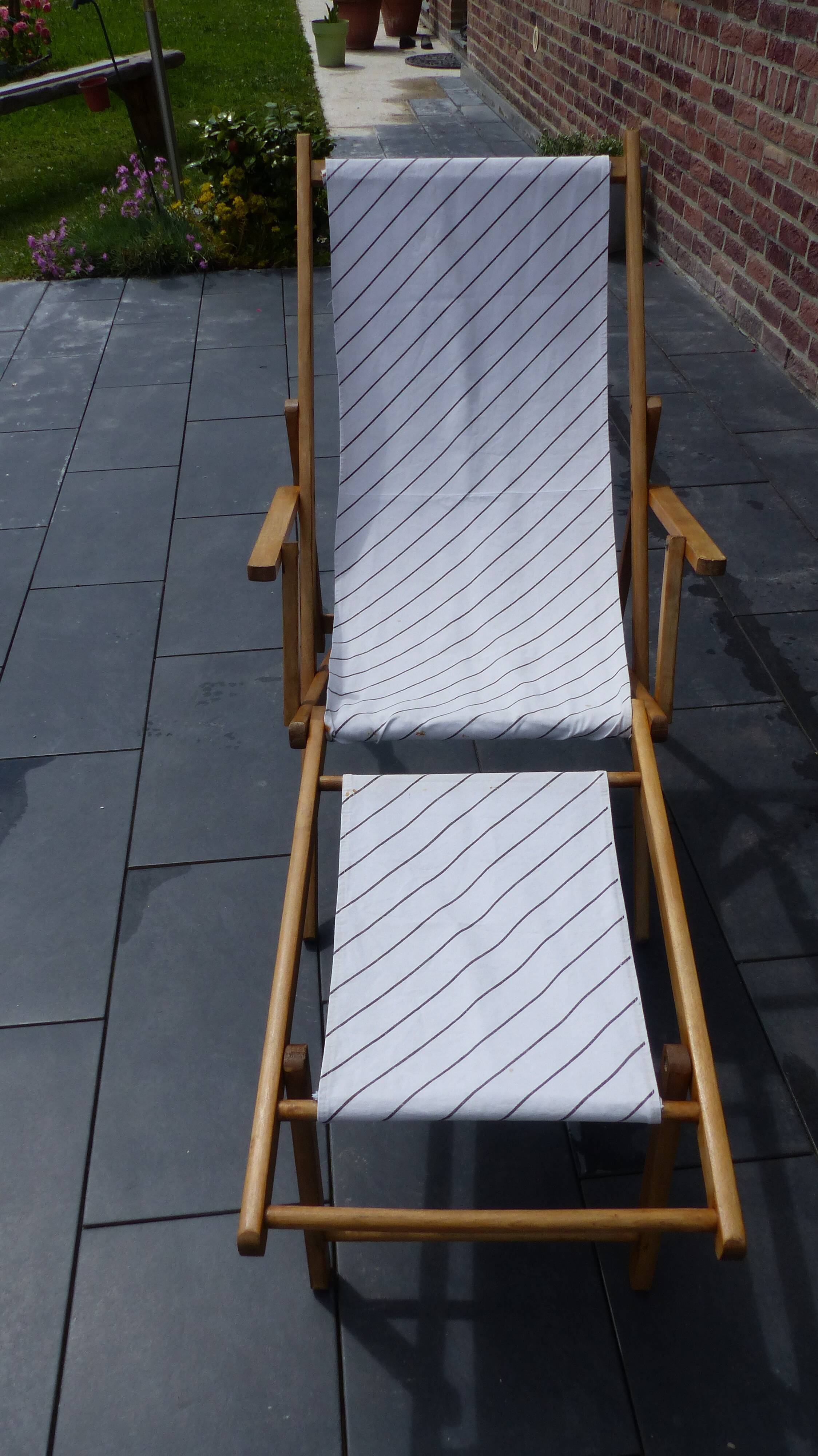 Chilean with footrest