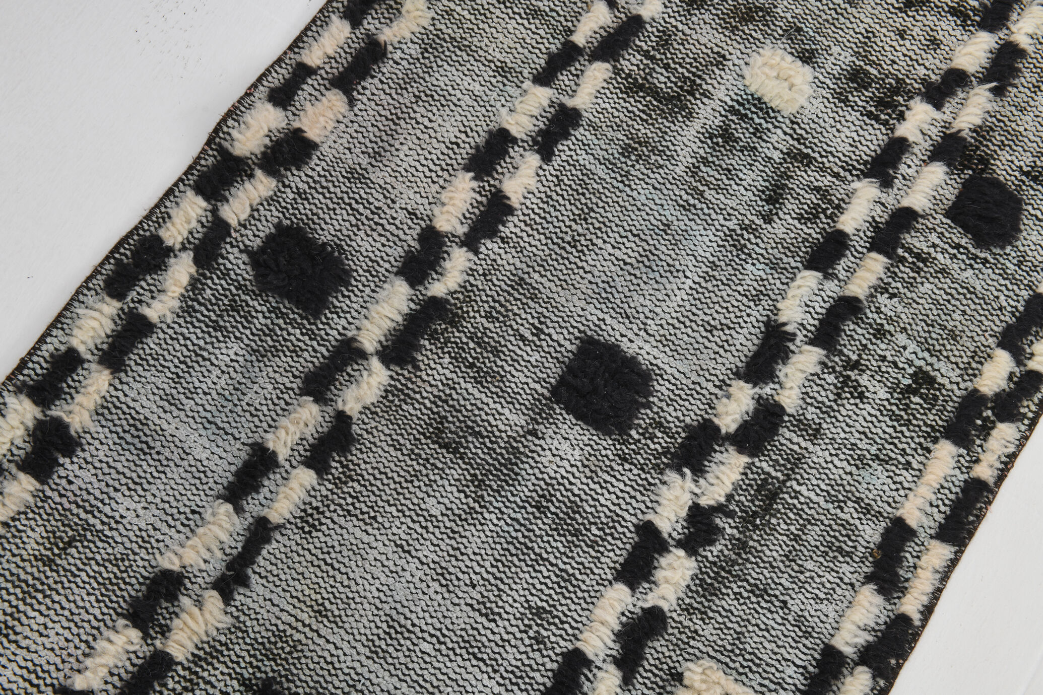 Black & beige turkish runner rug 72x284cm