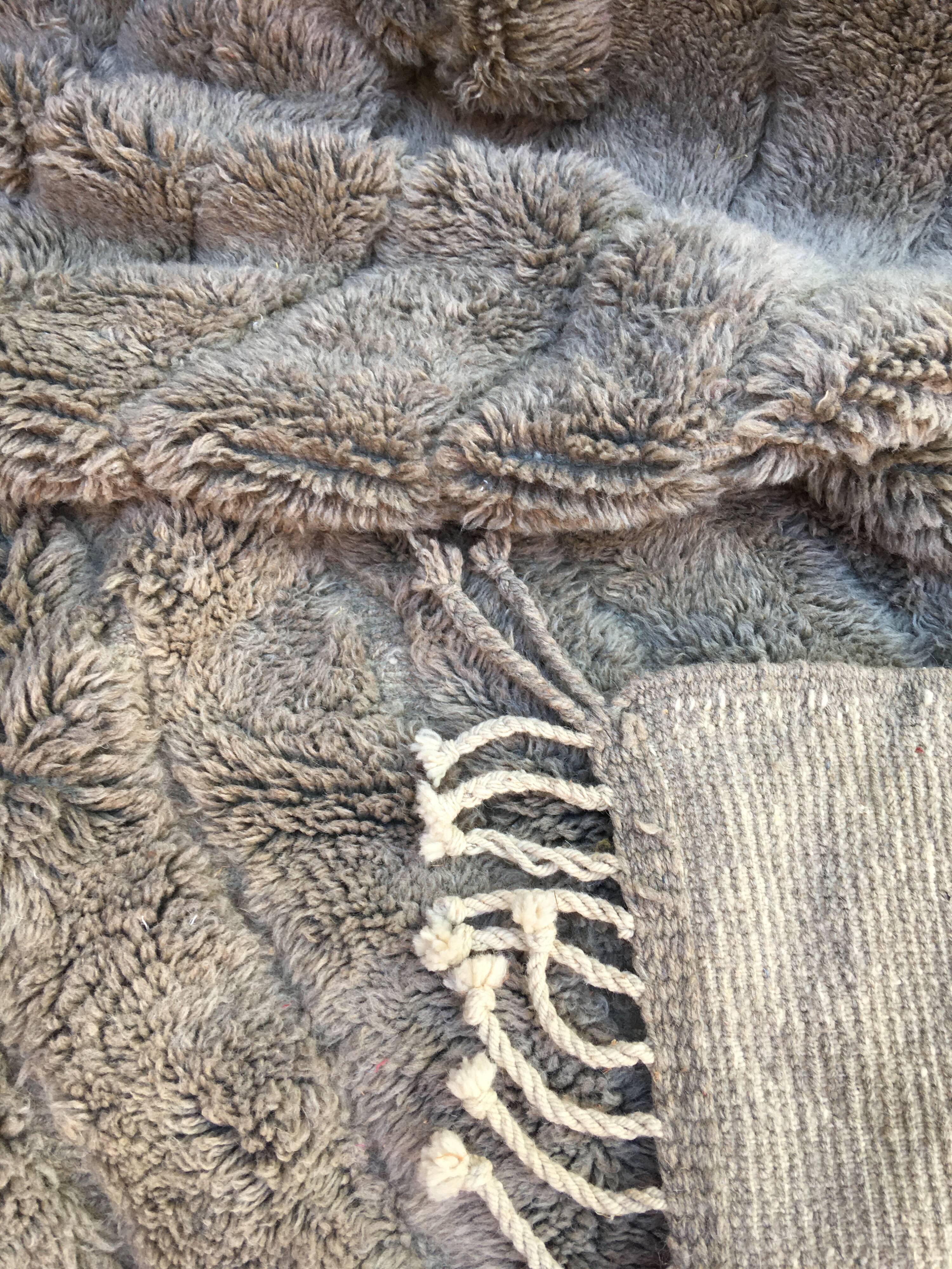 Exceptional Mrirt rug 210 x 182 cm