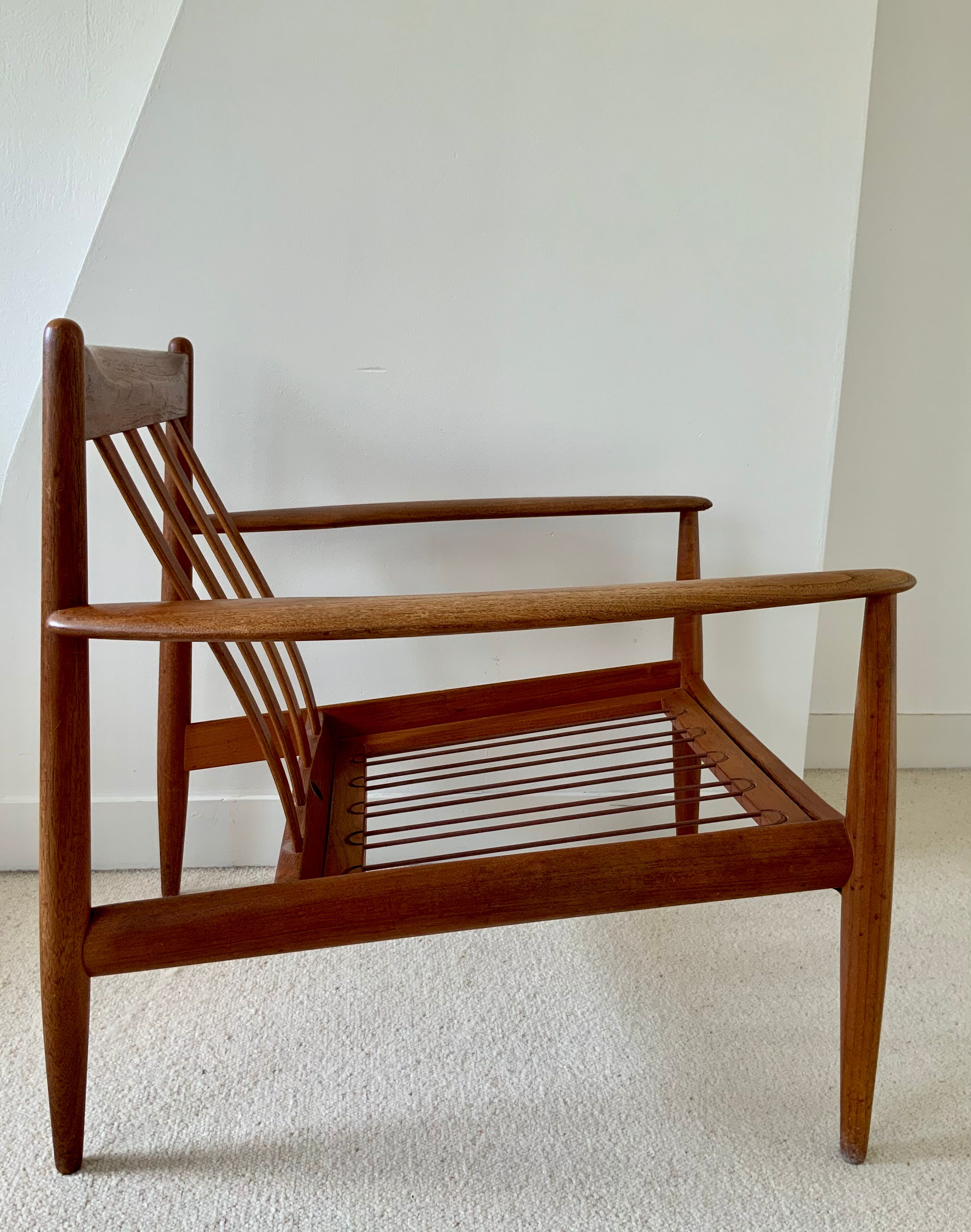 Fauteuil en teck Grete Jalk