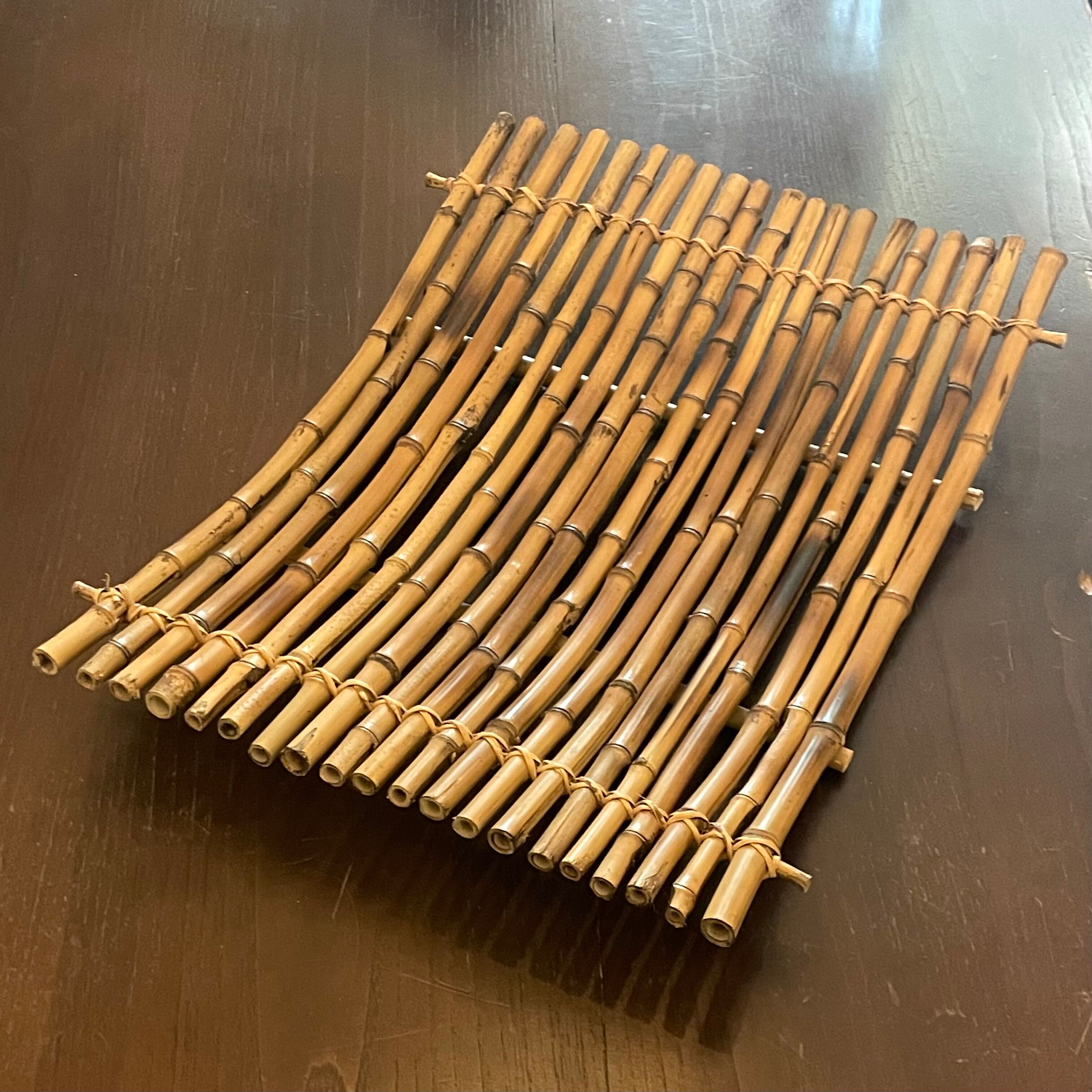 Vintage rattan fruit basket, 60s design