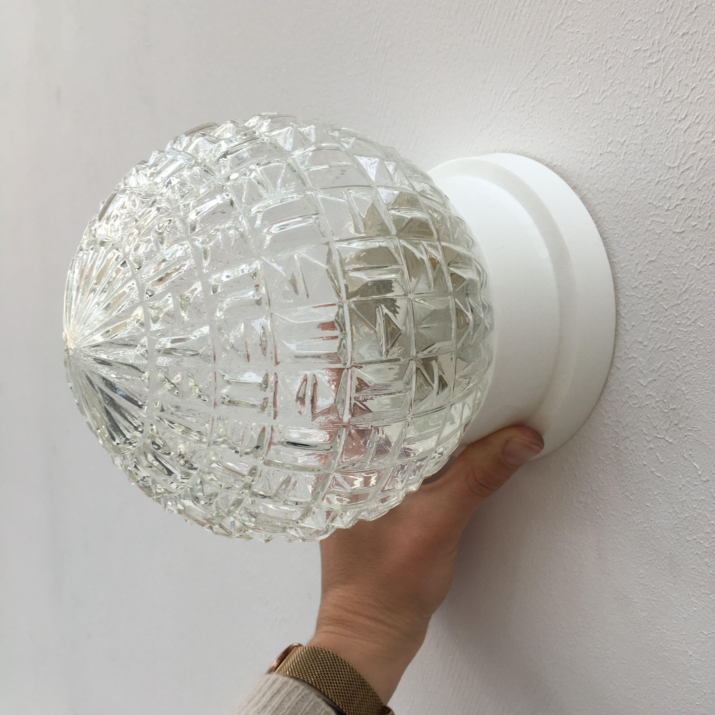 Vintage ball wall lamp