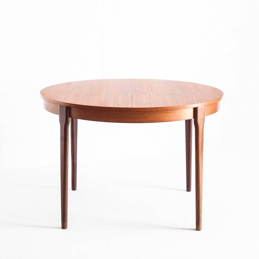 Vintage Scandinavian style table with central extension. Teak wood. France, 1960s