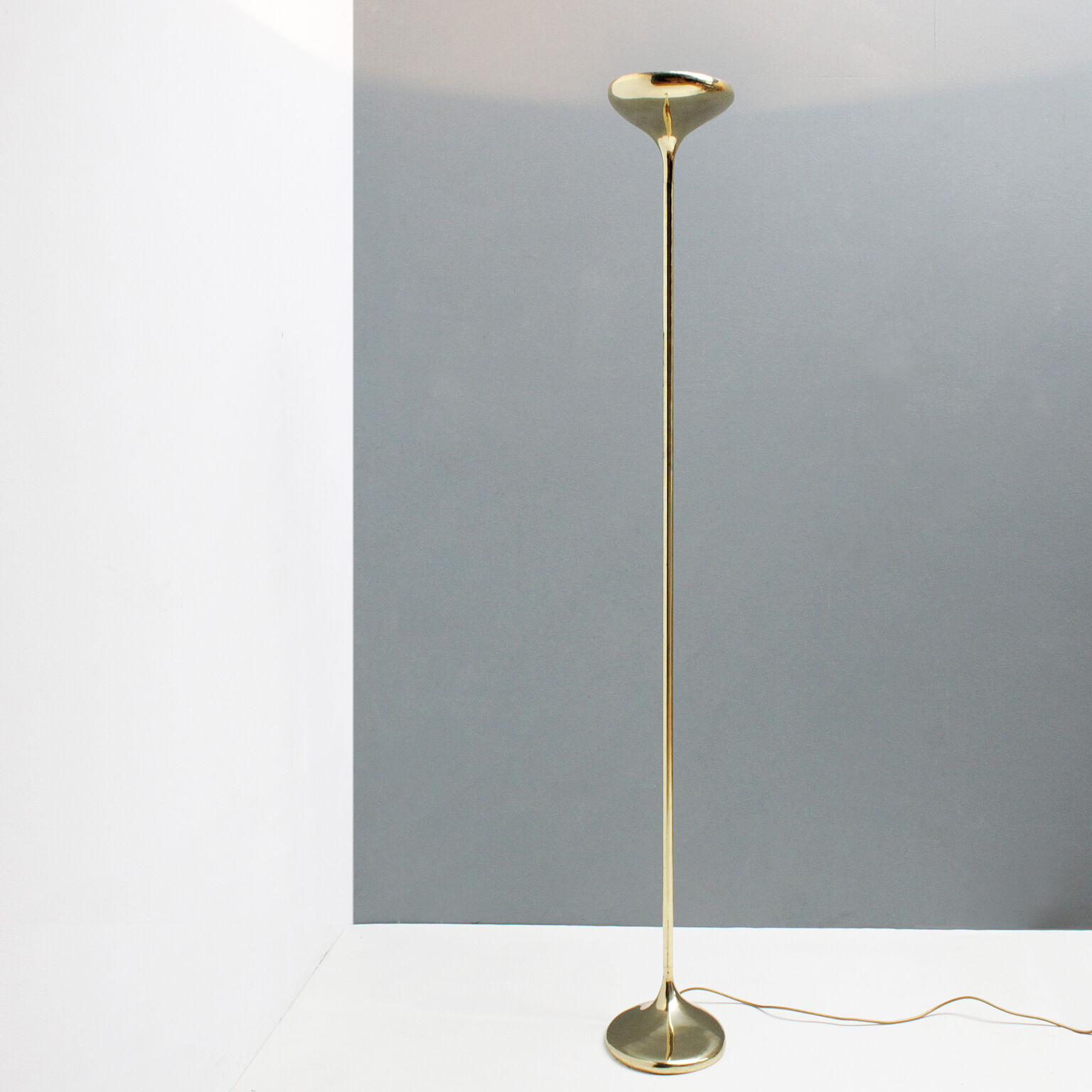 Sculptural Italian Floor Lamp by Giovanni Santoni for C.S. Arte