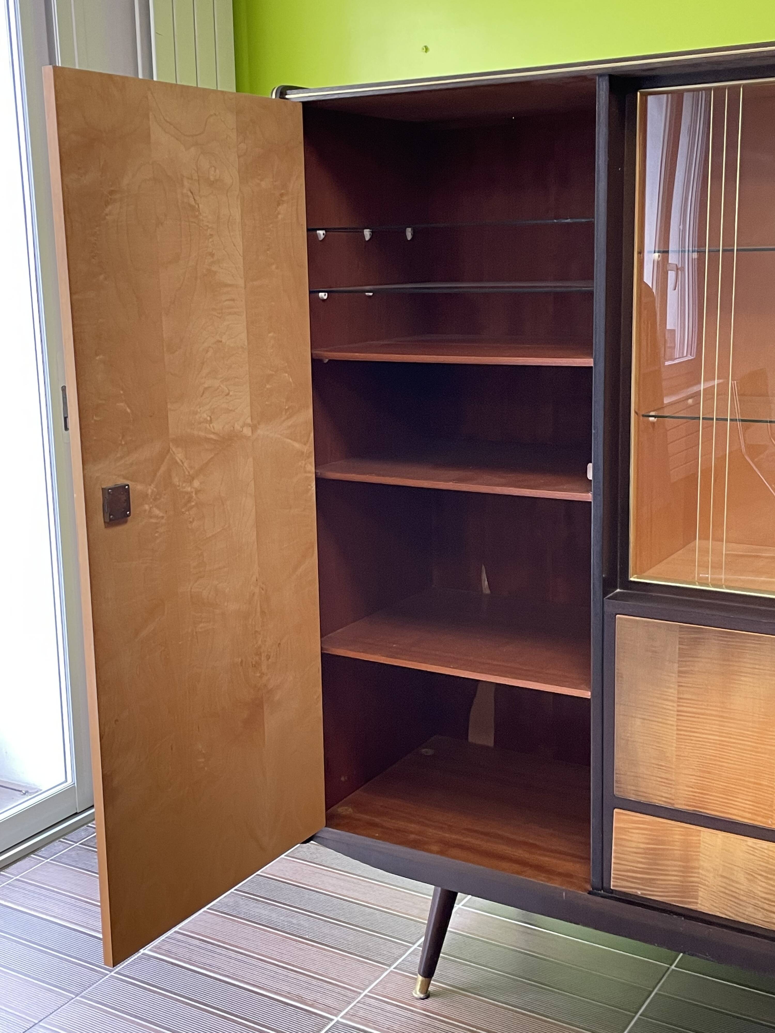 Vintage secretary cabinet from the 50s/60s in walnut and birch with compass feet