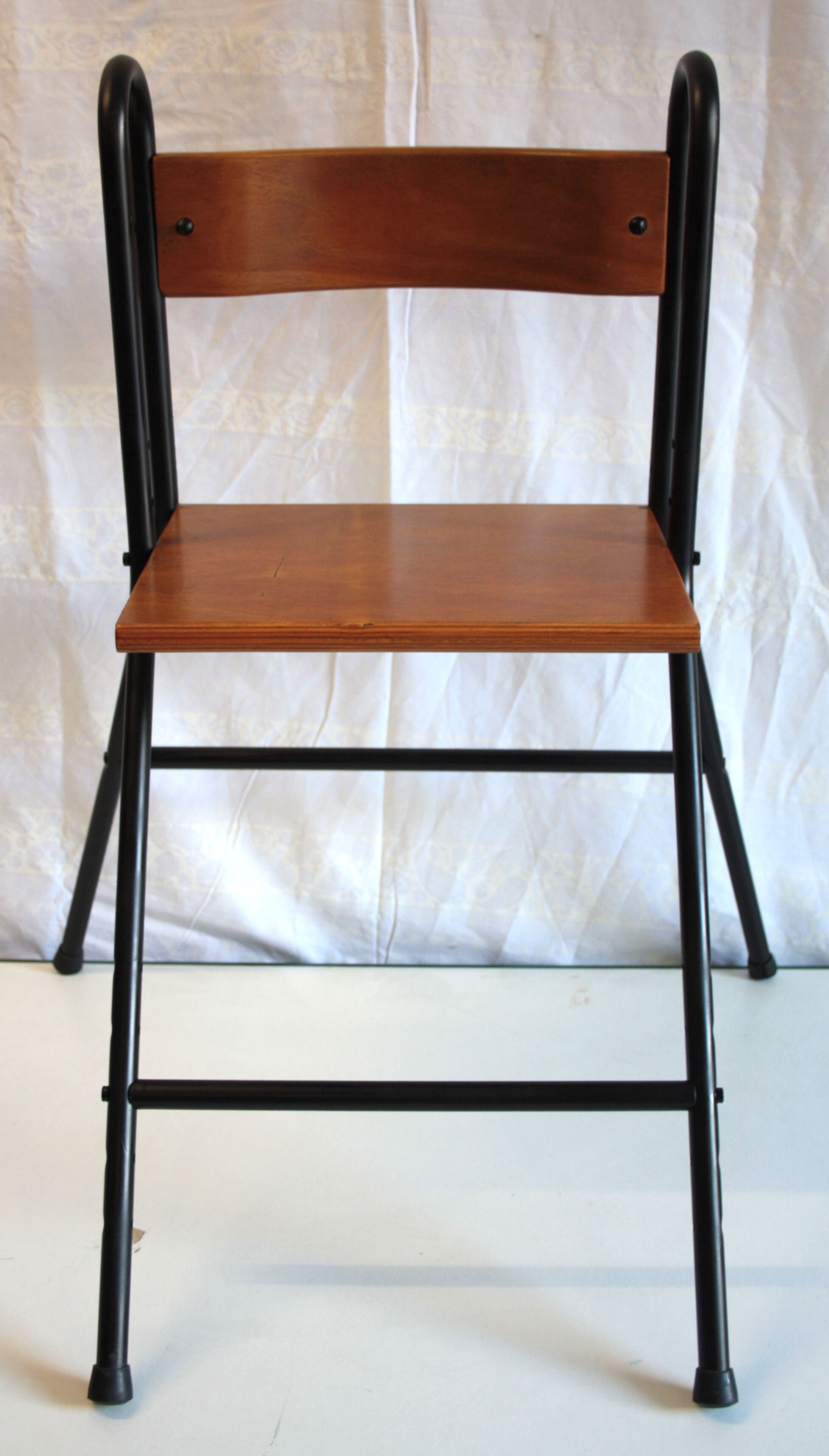 Child chair modernist style