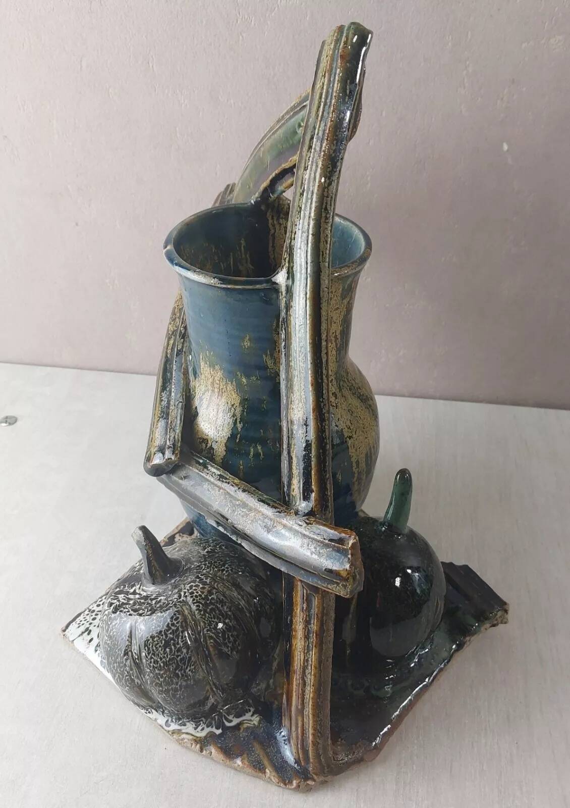 Old terracotta vase, pumpkin decoration, wood, to be identified