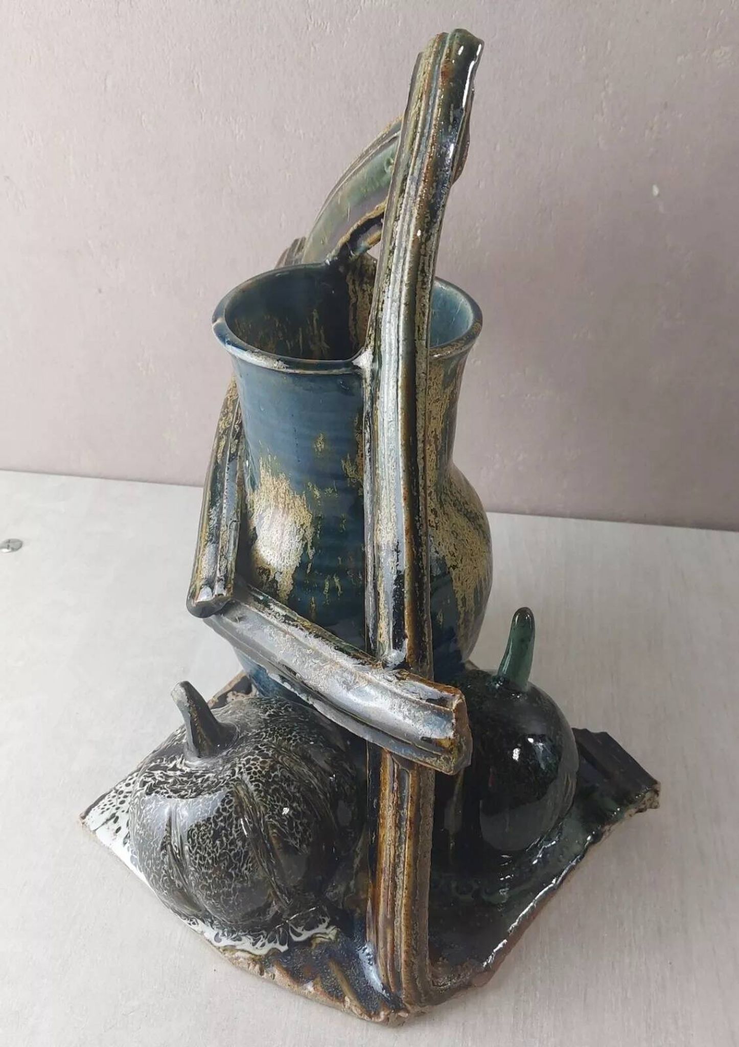 Old terracotta vase, pumpkin decoration, wood, to be identified