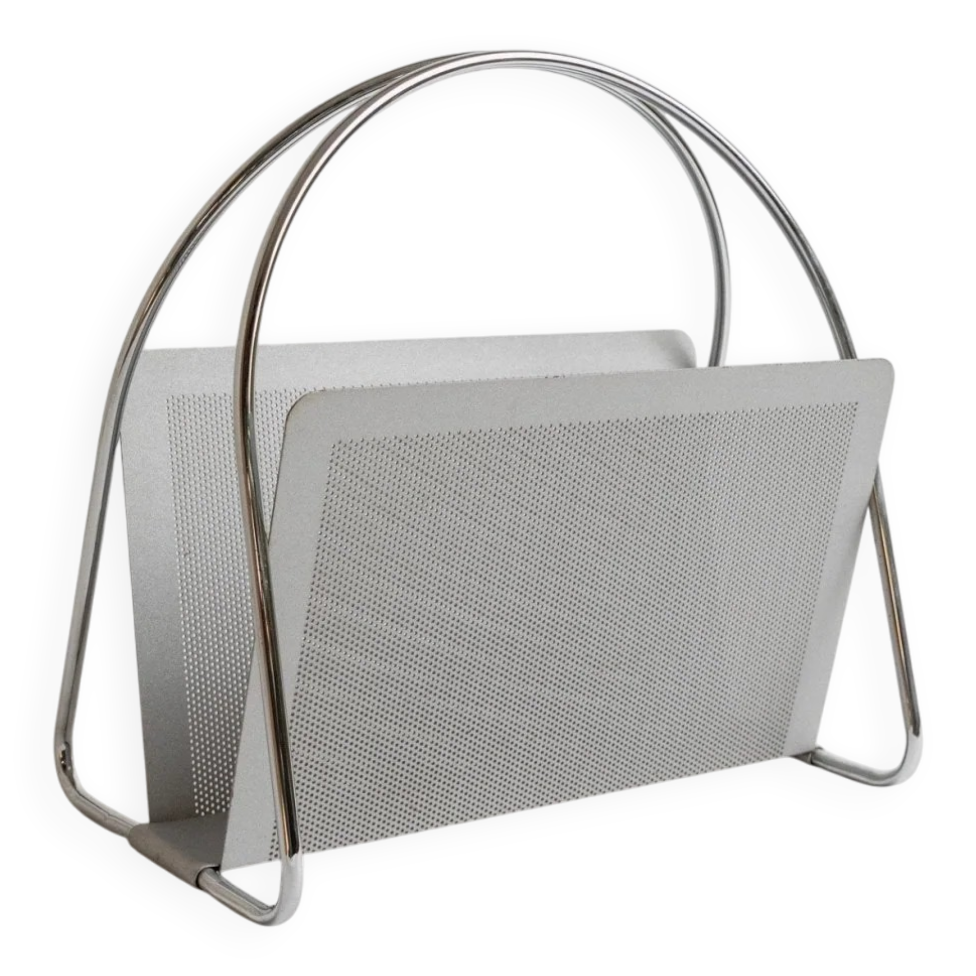 Porte-revues en métal chromé argenté vintage par Mascagni – design perforé, style futuriste, Italie années 1970