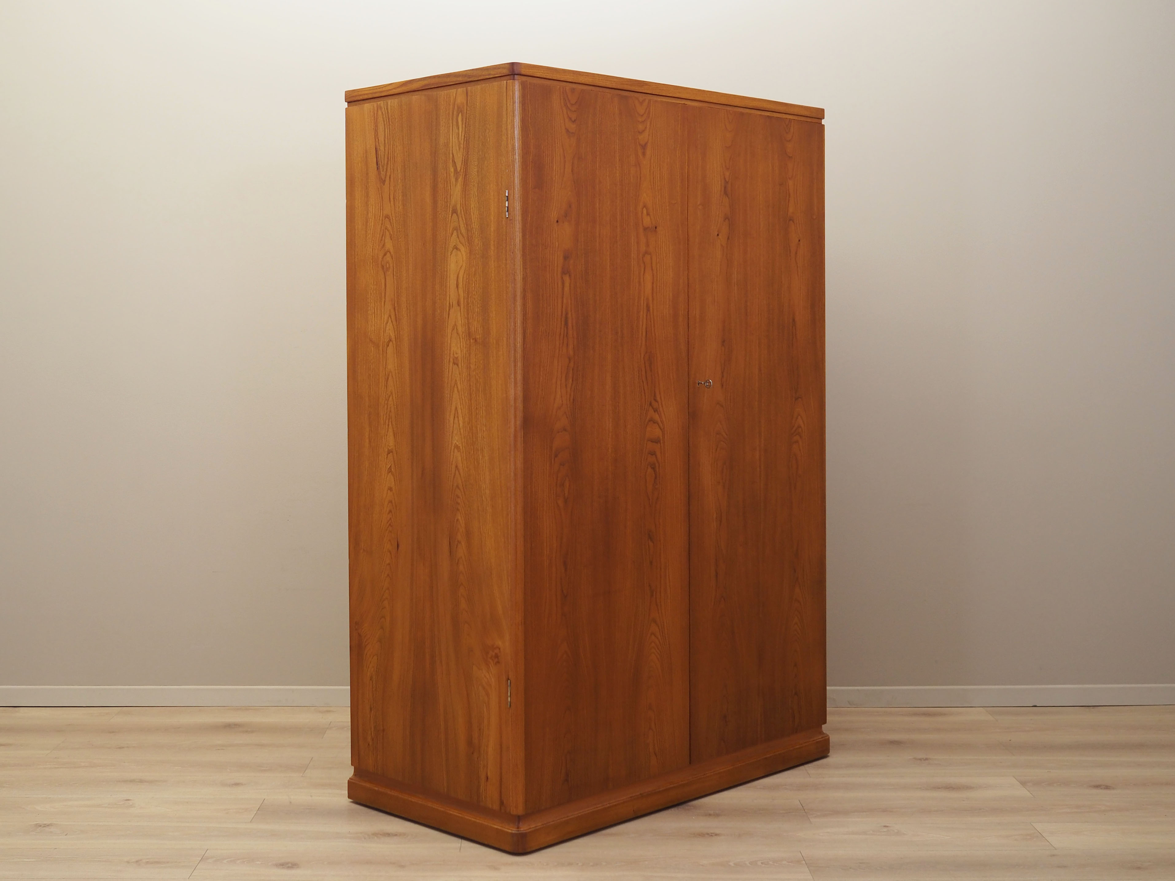 Oak wardrobe, Danish design, 1960s, production: Sweden
