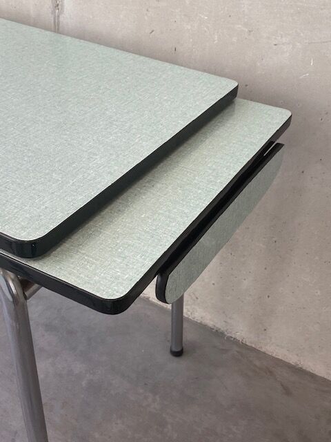 Table formica extensions 150 cm with 4 seats