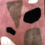 Hand tufted rug