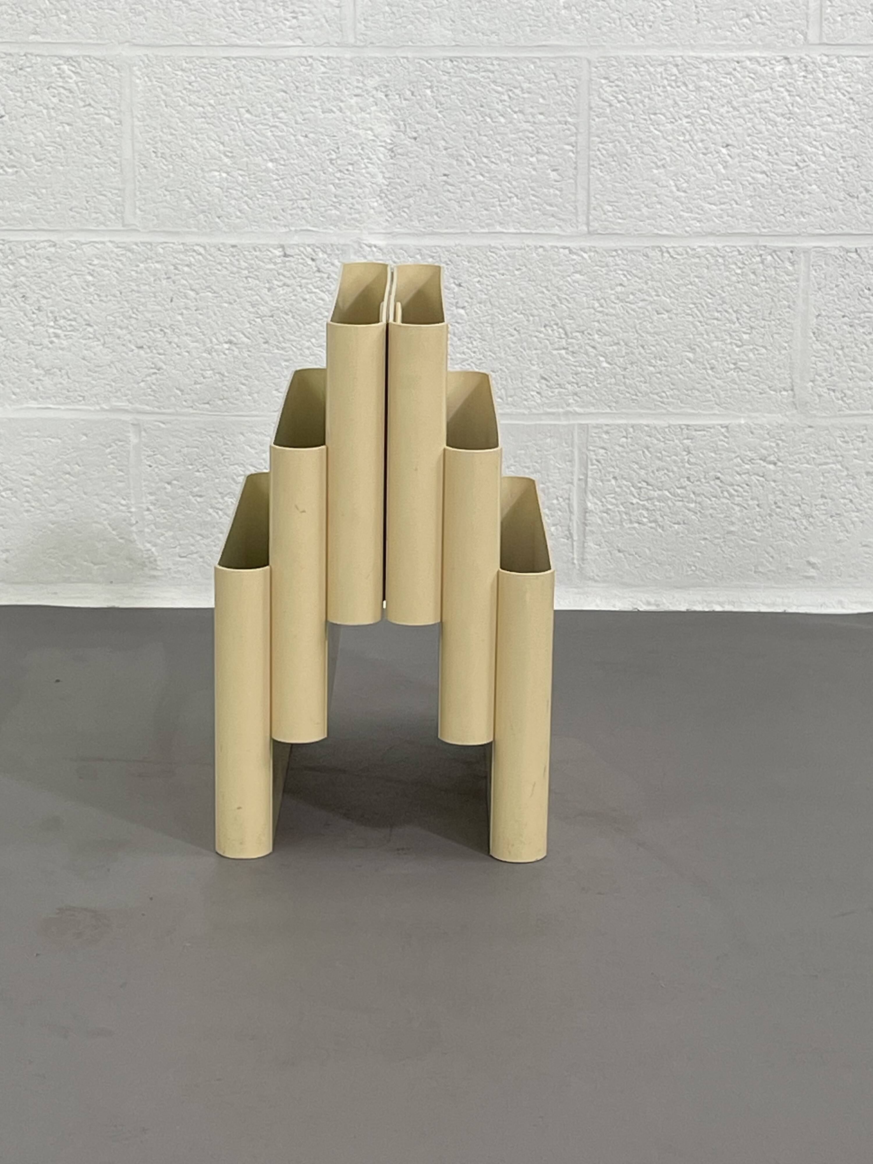 Vintage Giotto Stoppino magazine holder