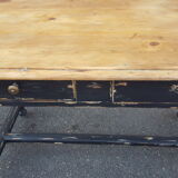 Black and wood table desk