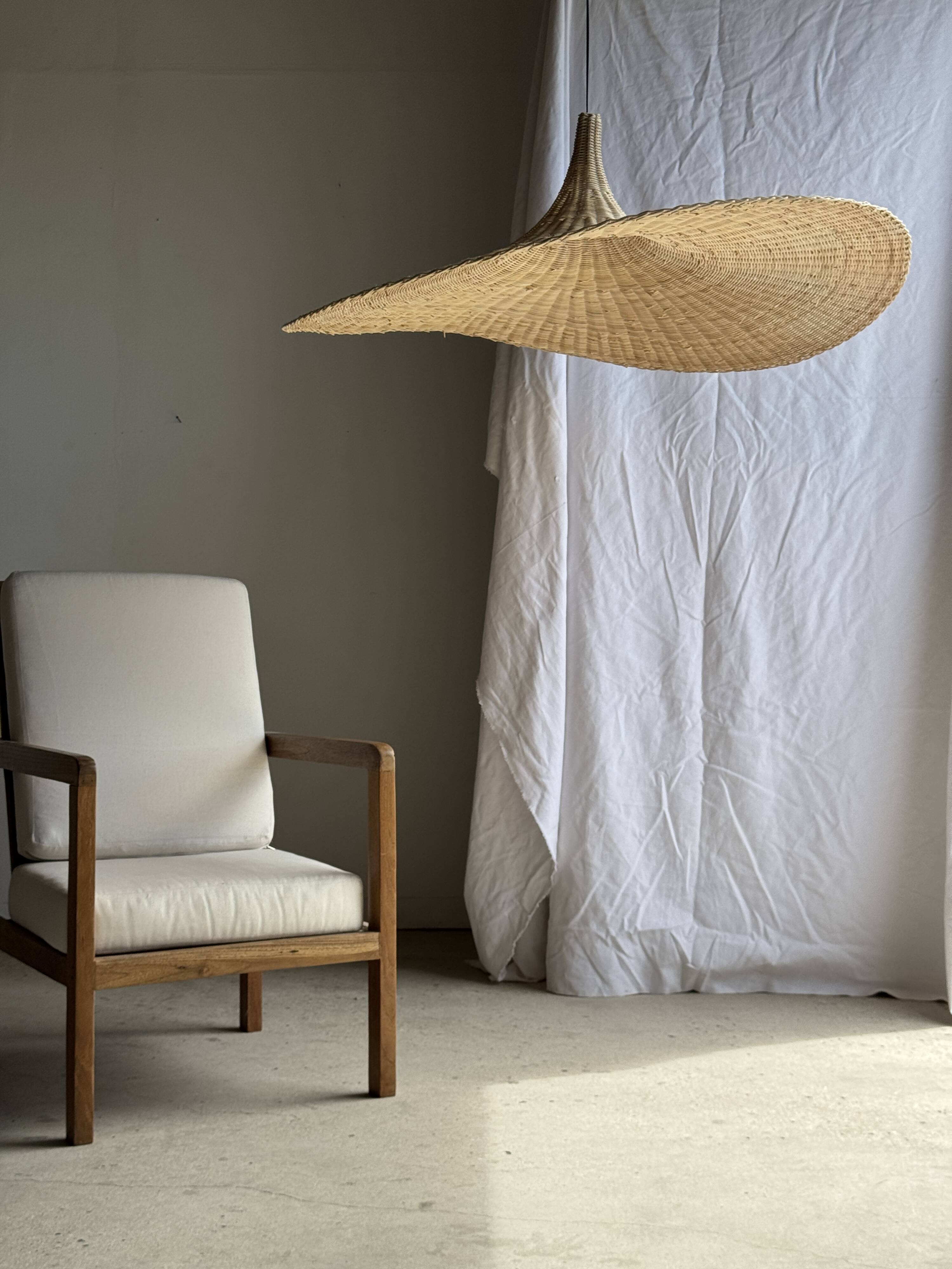 Very large rattan pendant light in the shape of a hat D125 H50