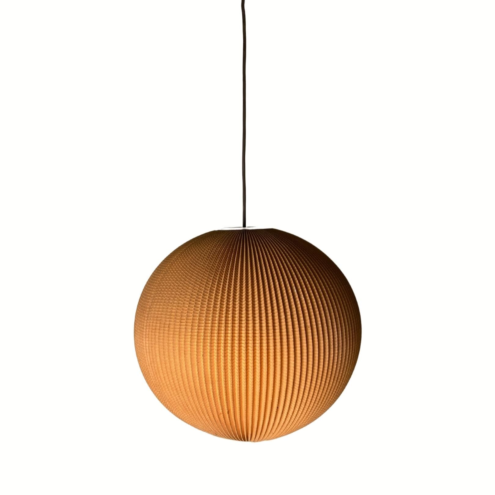 Space age cocoon plisse pendant lamps, 1960s