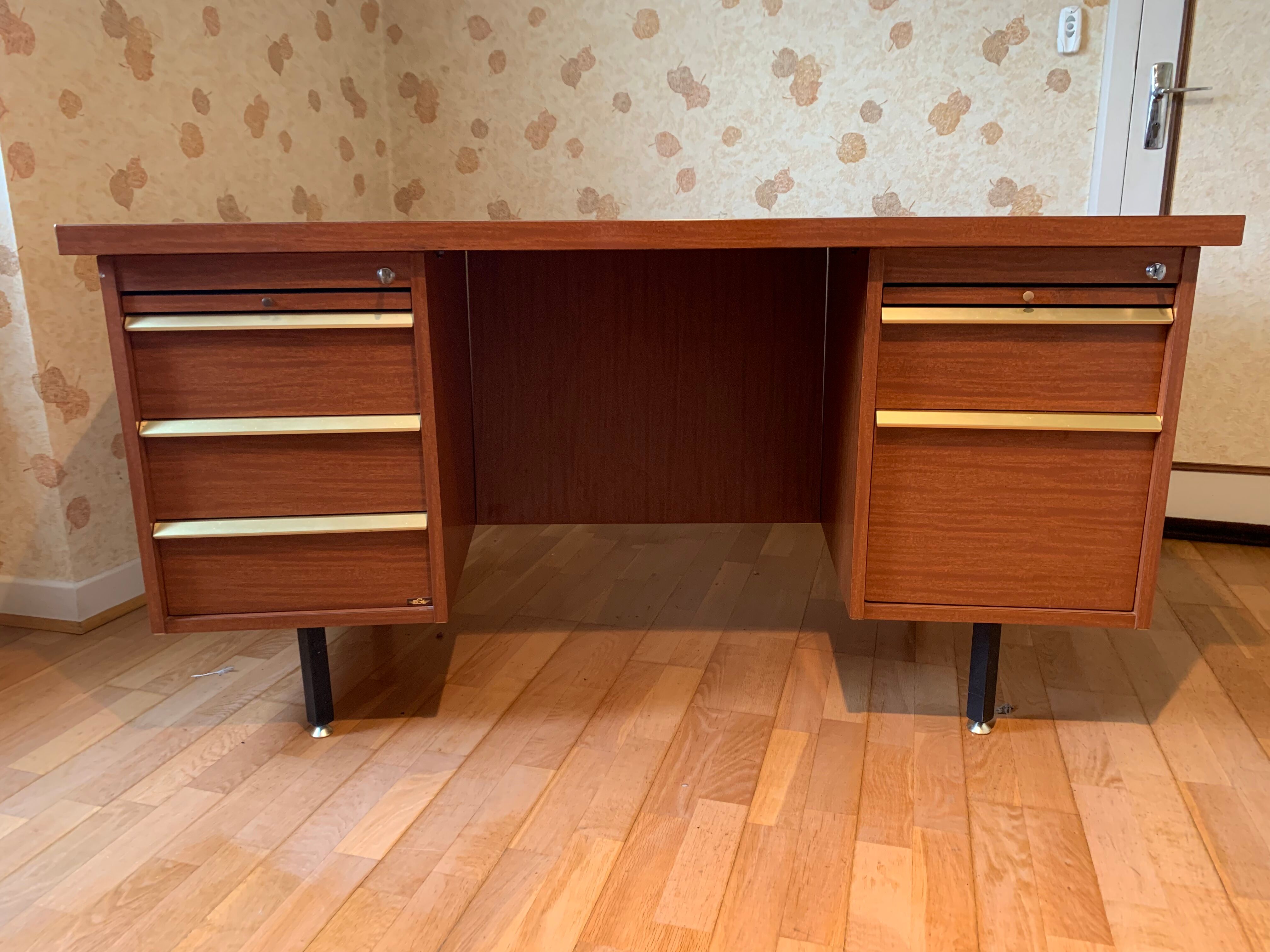 Bureau vintage