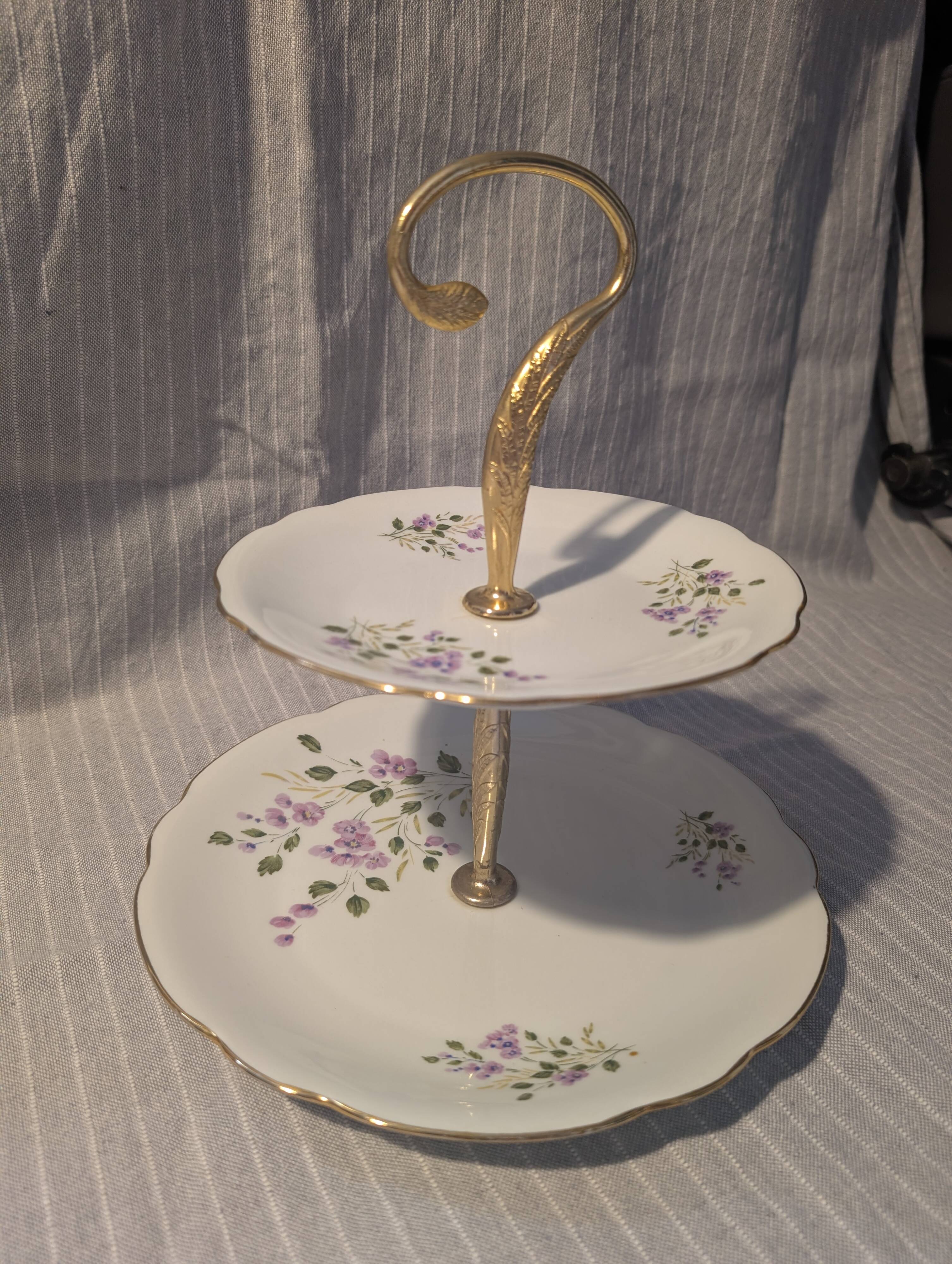 Vintage cake stand in Berry porcelain (CNP) - Violet decoration