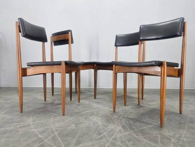 Set of Four Rare Midcentury Dining Chairs, Denmark, 1970s