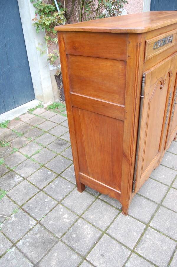 buffet louis XV en merisier du 19e siécle