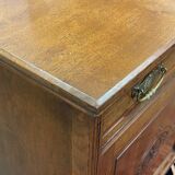 English buffet from the late 19th century in walnut.