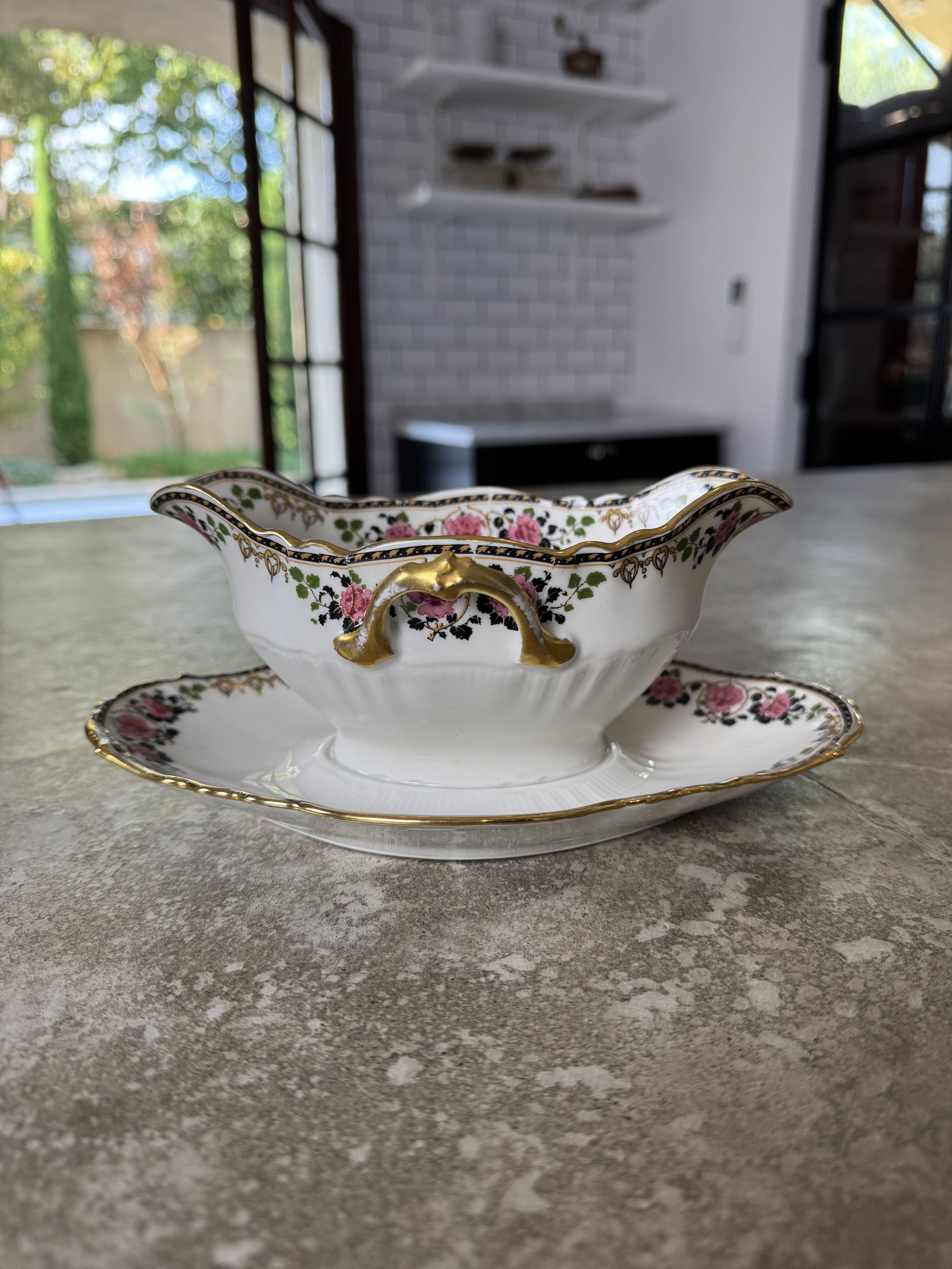 66-piece Limoges porcelain service, mid-20th century