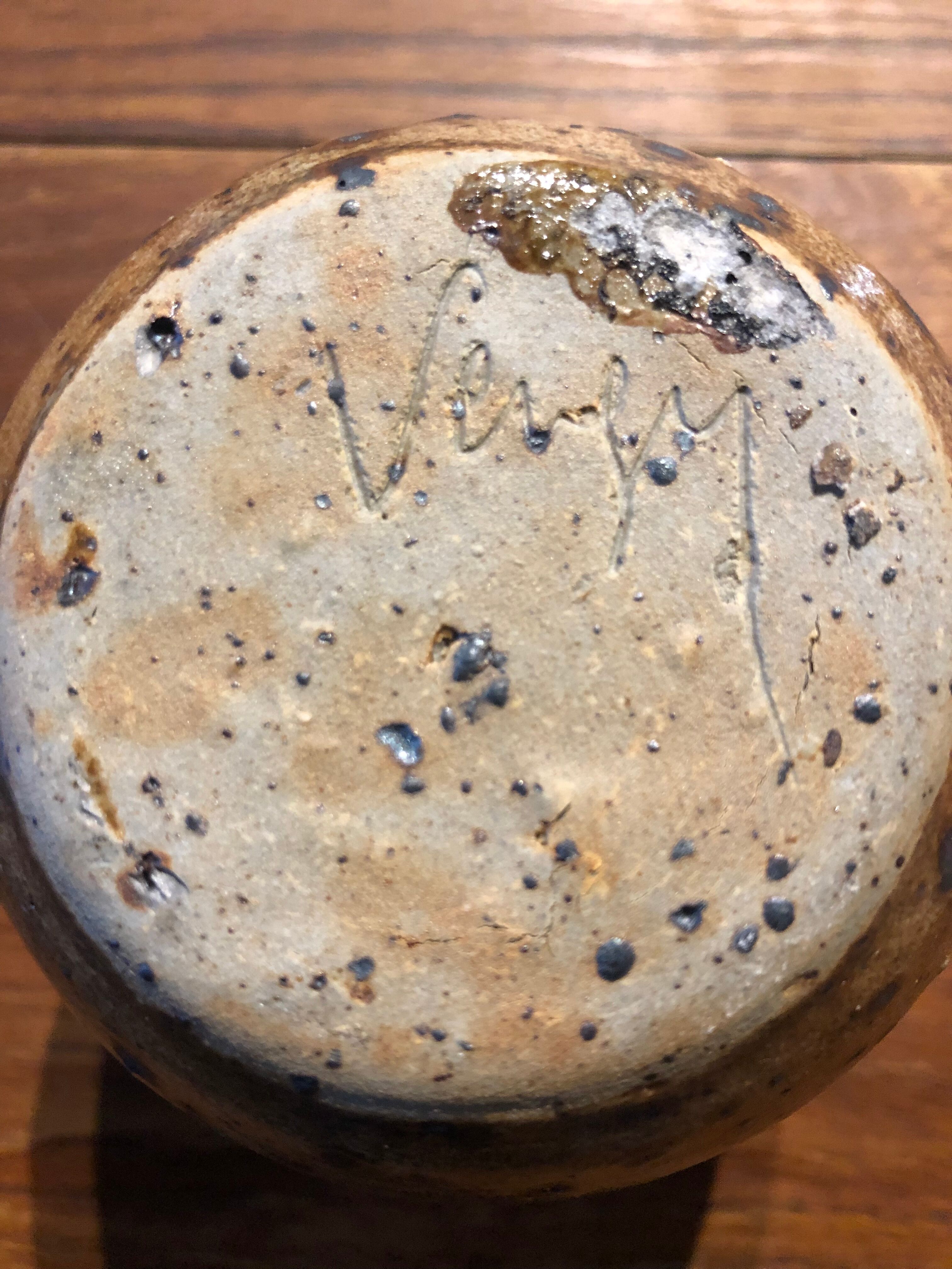 Sugar bowl signed Vergy