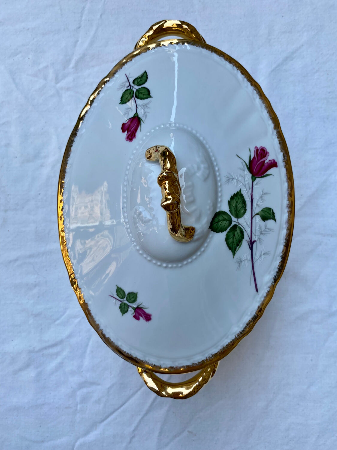 Service de table Berry roses en porcelaine