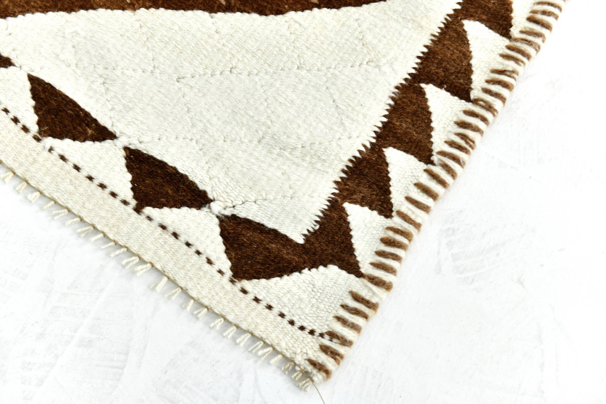 3x12 Geometric Beige & Brown Kilim Runner Rug, 102x357Cm