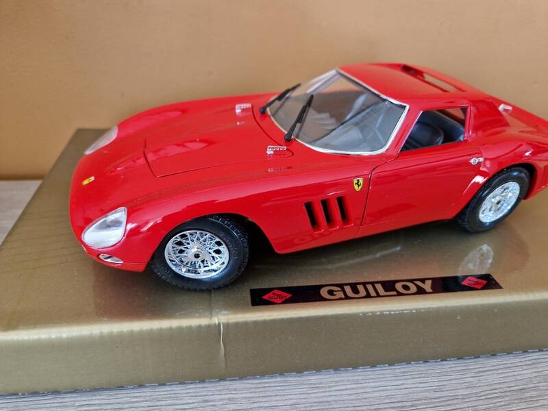 Guiloy G.Gold edition - Ferrari GTO (1964) red - Scale 1/18 - Reference 67525