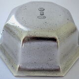 Empty octagonal pocket in tin by the workshop "Les Etains de France"